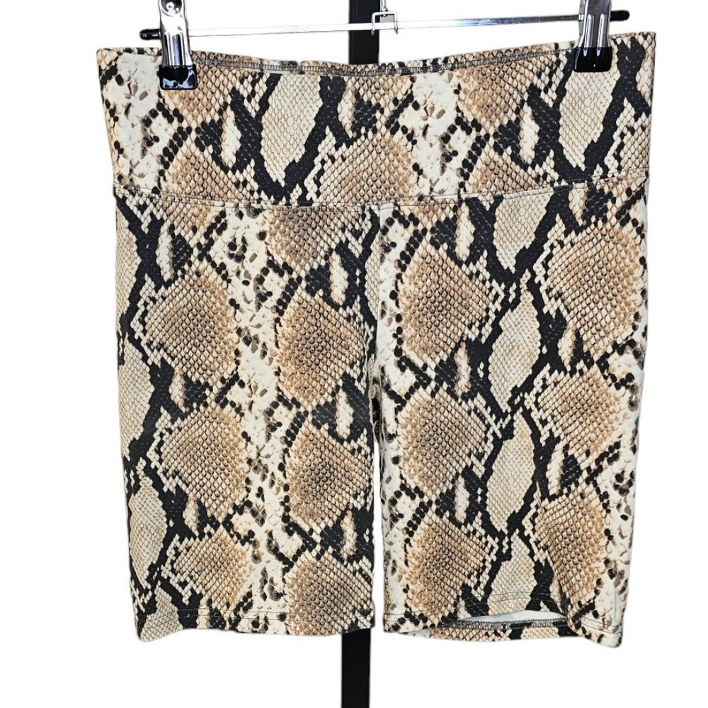 Aritzia TNA Snake Print Bike  Shorts Size Medium
